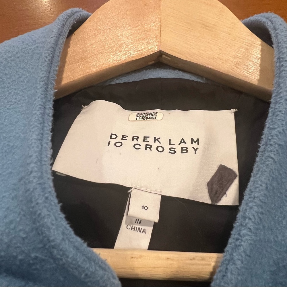 10 Crosby Derek Lam Sky Blue Cape Coat with Black Detail - Picture 11 of 16